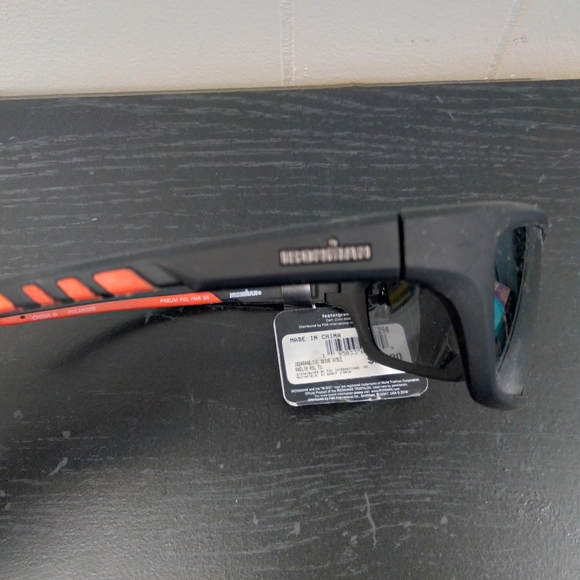 2 for $20 NWT Ironman Sunglasses - Picture 3 of 6